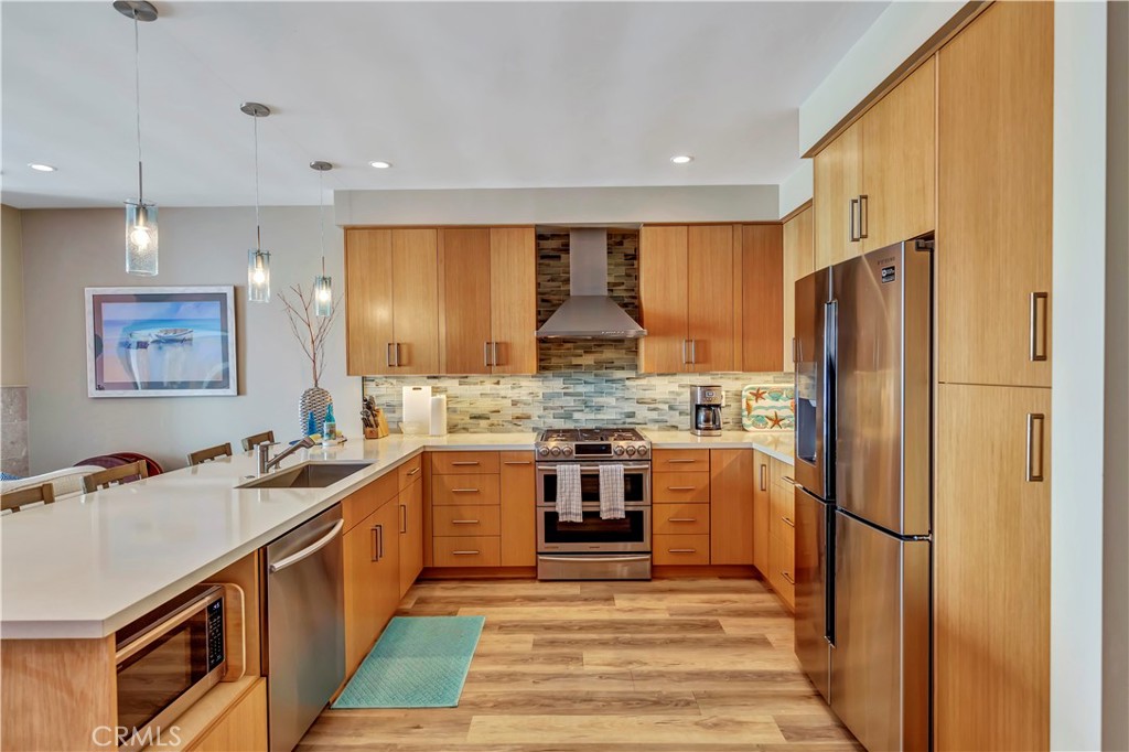 714 Cliff Drive, Laguna Beach CA 92651 - photo 7