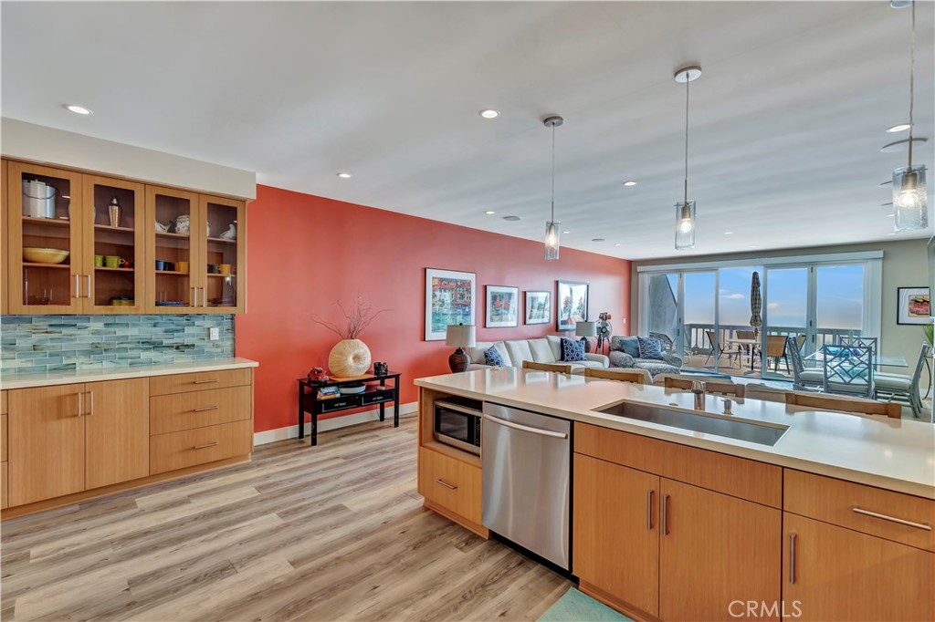 714 Cliff Drive, Laguna Beach CA 92651 - photo 10