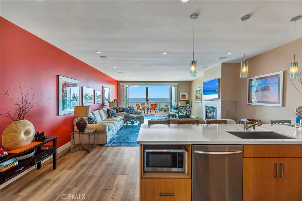 714 Cliff Drive, Laguna Beach CA 92651 - photo 19