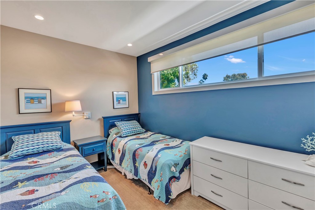714 Cliff Drive, Laguna Beach CA 92651 - photo 22
