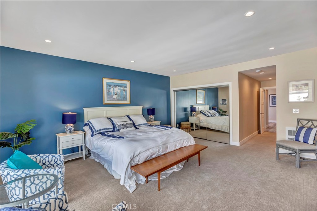 714 Cliff Drive, Laguna Beach CA 92651 - photo 28