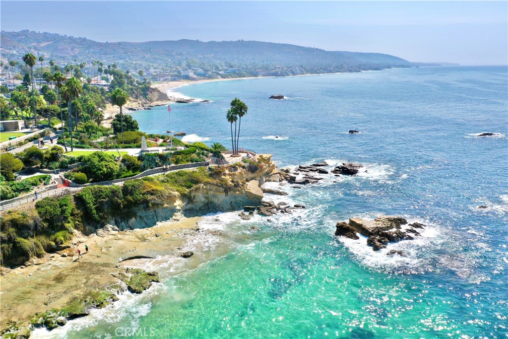 714 Cliff Drive, Laguna Beach CA 92651 - photo 40