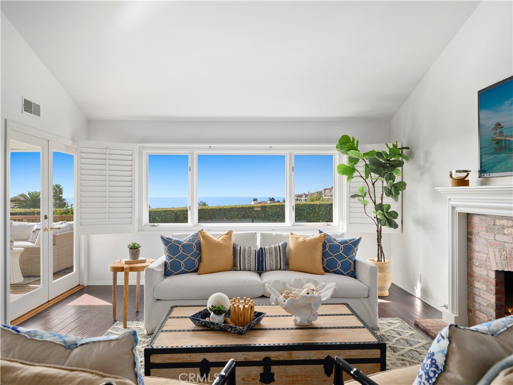 715 Emerald Bay, Laguna Beach CA 92651 - photo 1