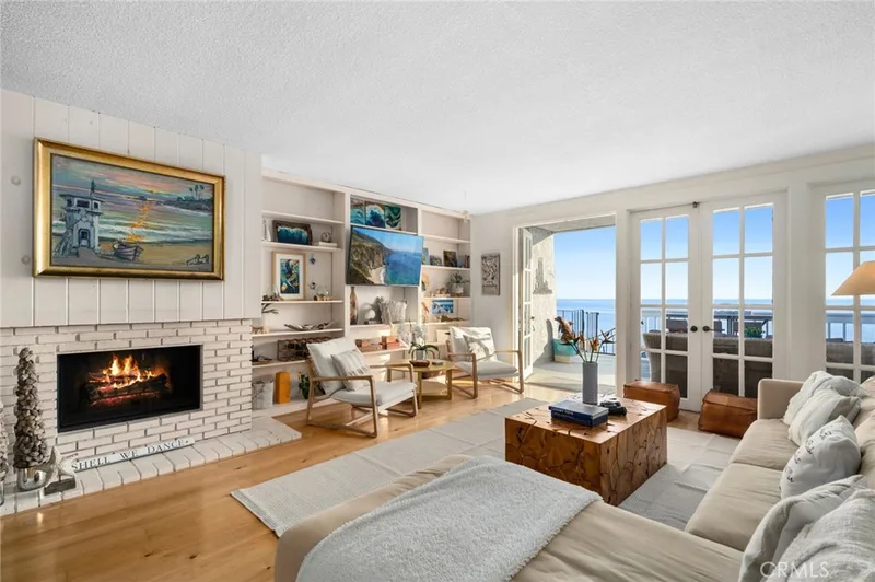 716 Cliff Drive, Laguna Beach, CA 92651