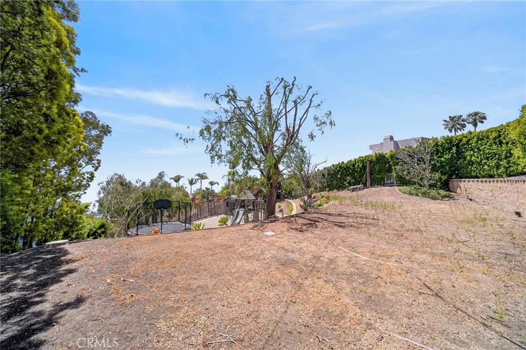719 Davis Way, Laguna Beach CA 92651 - photo 12