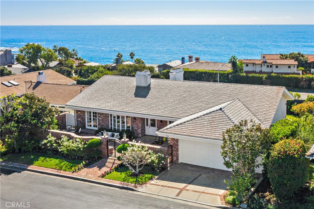 719 Emerald Bay, Laguna Beach CA 92651 - photo 1