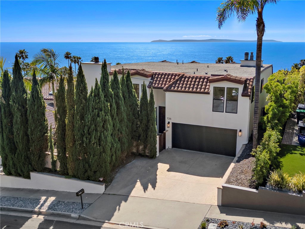 725 Balboa Avenue, Laguna Beach CA 92651 - photo 1
