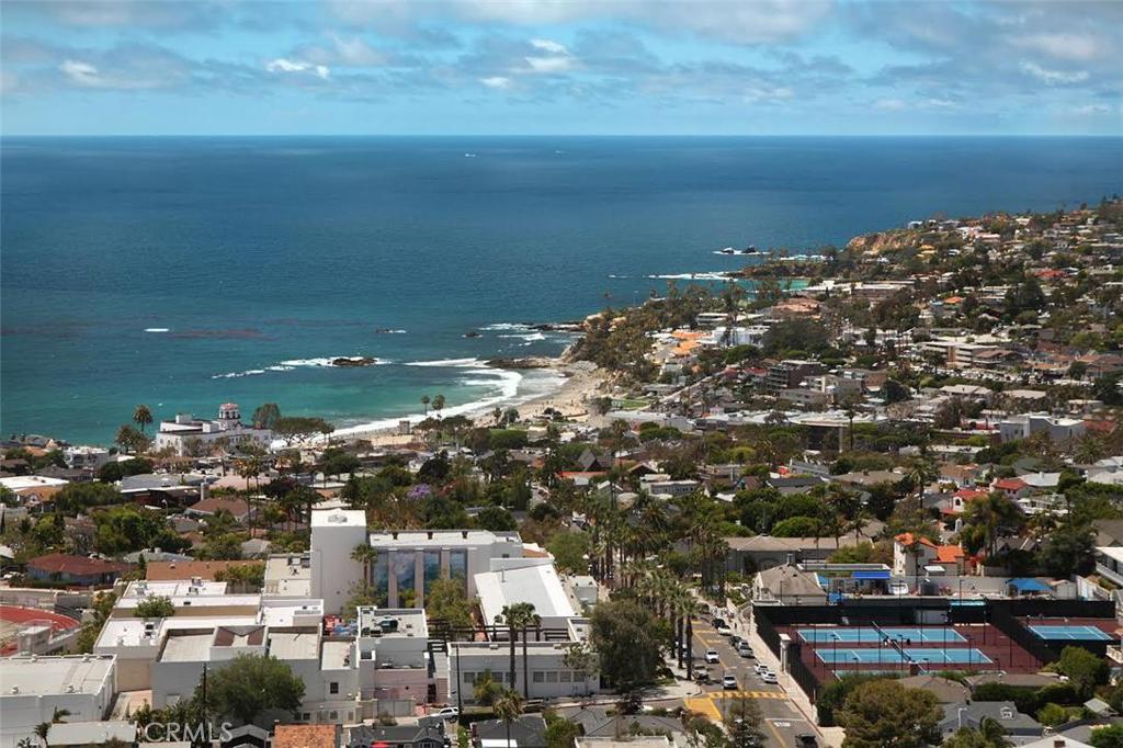Panoramic Ocean, Coastline and City views... - 727 Bayview Place, Laguna Beach CA 92651 - photo 1