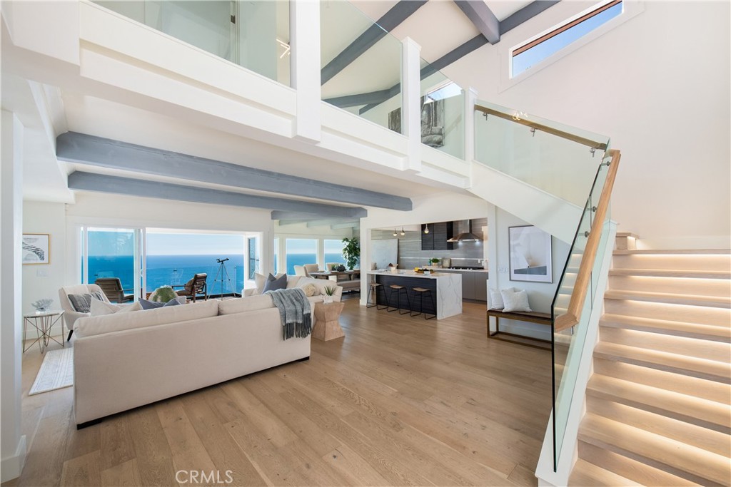 727 Kendall Drive, Laguna Beach CA 92651 - photo 1