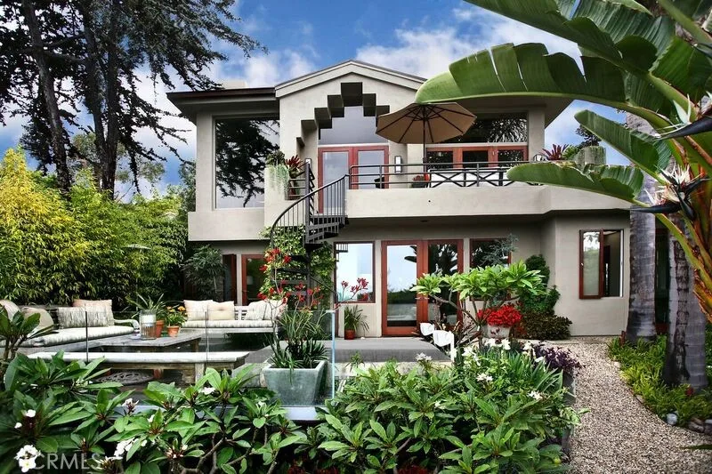 728 Rembrandt Drive, Laguna Beach, CA 92651
