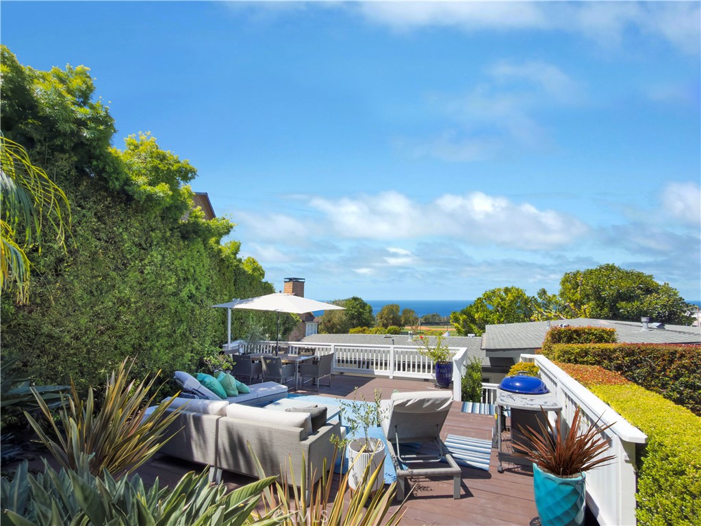 737 Griffith Way, Laguna Beach CA 92651 - photo 2