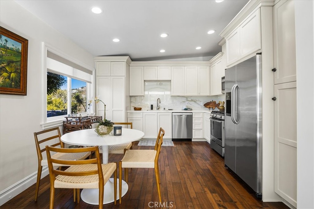 737 Griffith Way, Laguna Beach CA 92651 - photo 7