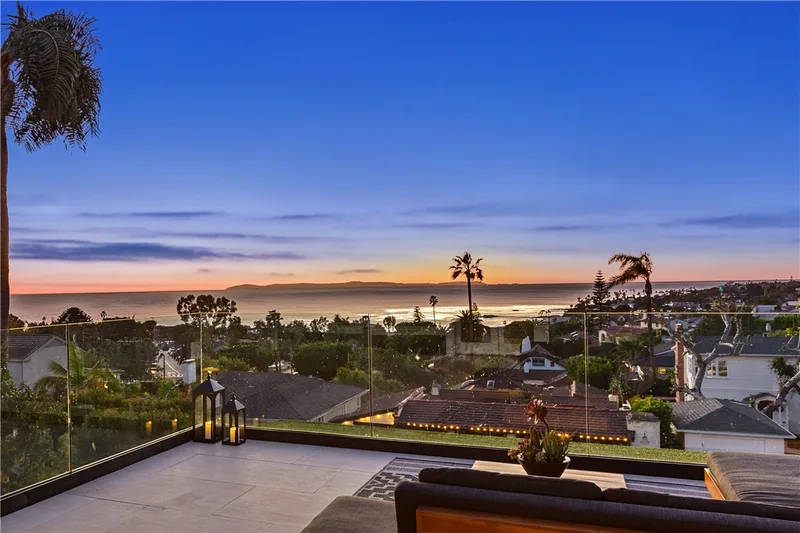 739 Manzanita Drive, Laguna Beach