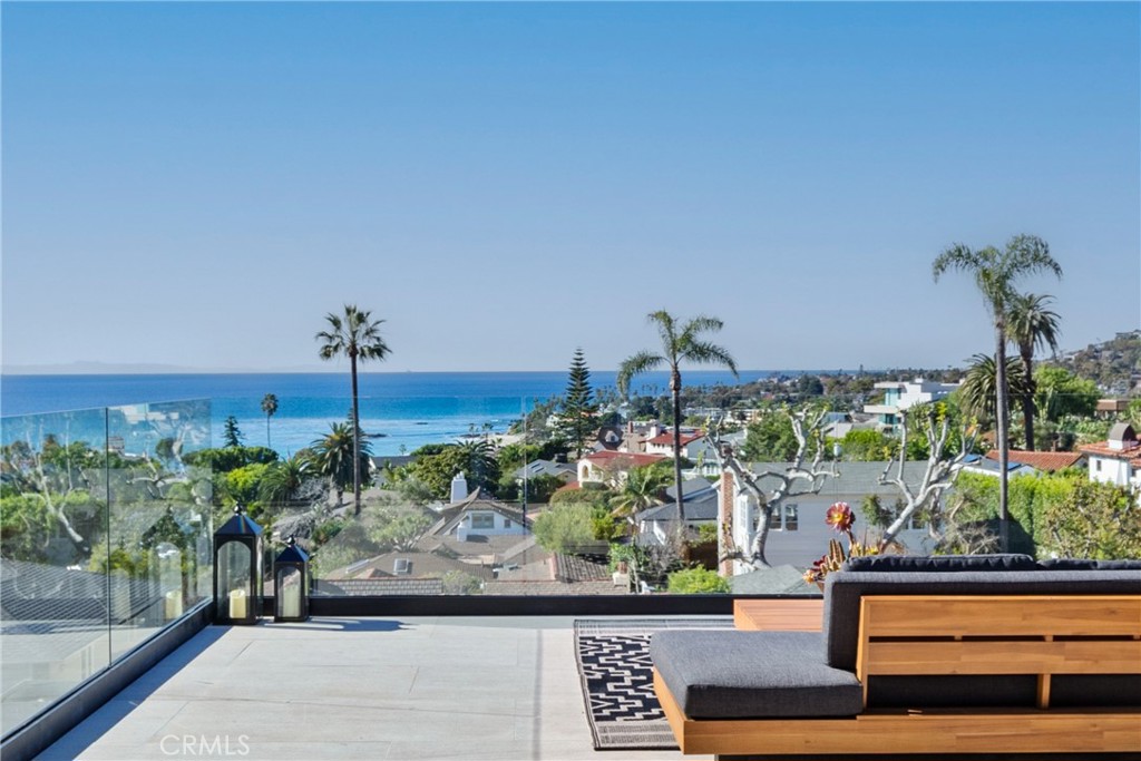 739 Manzanita Drive, Laguna Beach CA 92651 - photo 3