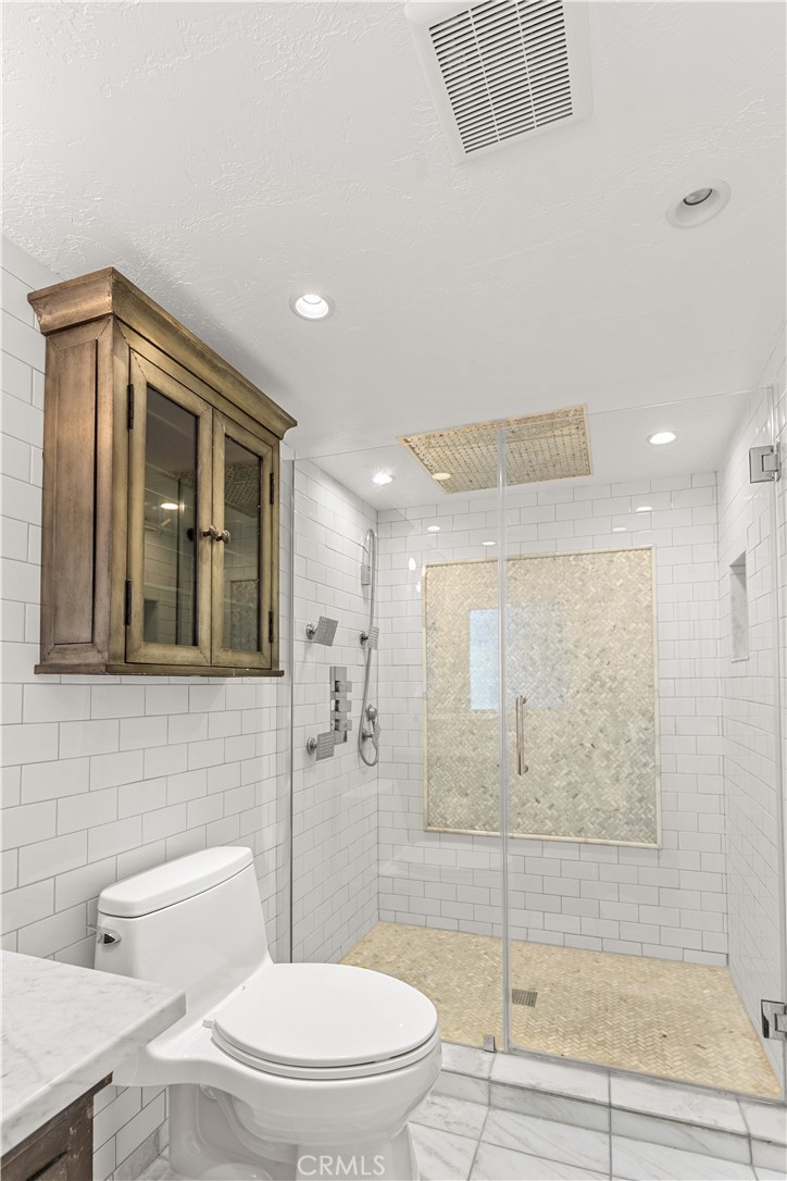 739 Manzanita Drive, Laguna Beach CA 92651 - photo 24