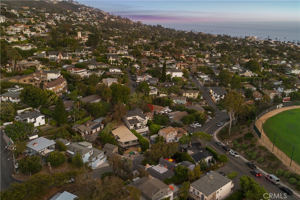 740 Browncroft Drive, Laguna Beach CA 92651 - photo 12