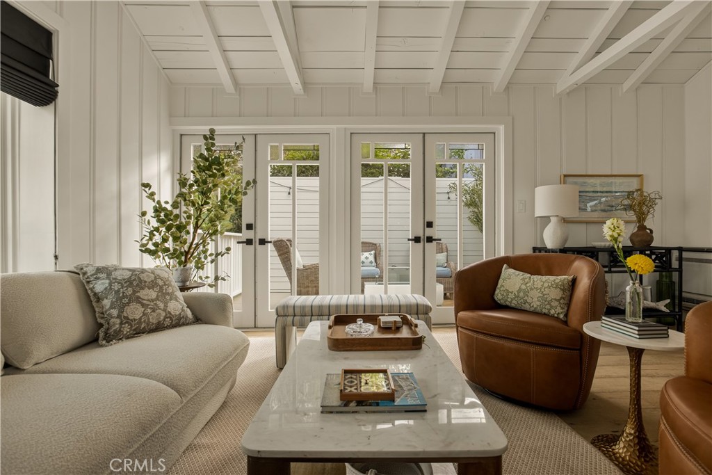 740 Browncroft Drive, Laguna Beach CA 92651 - photo 21
