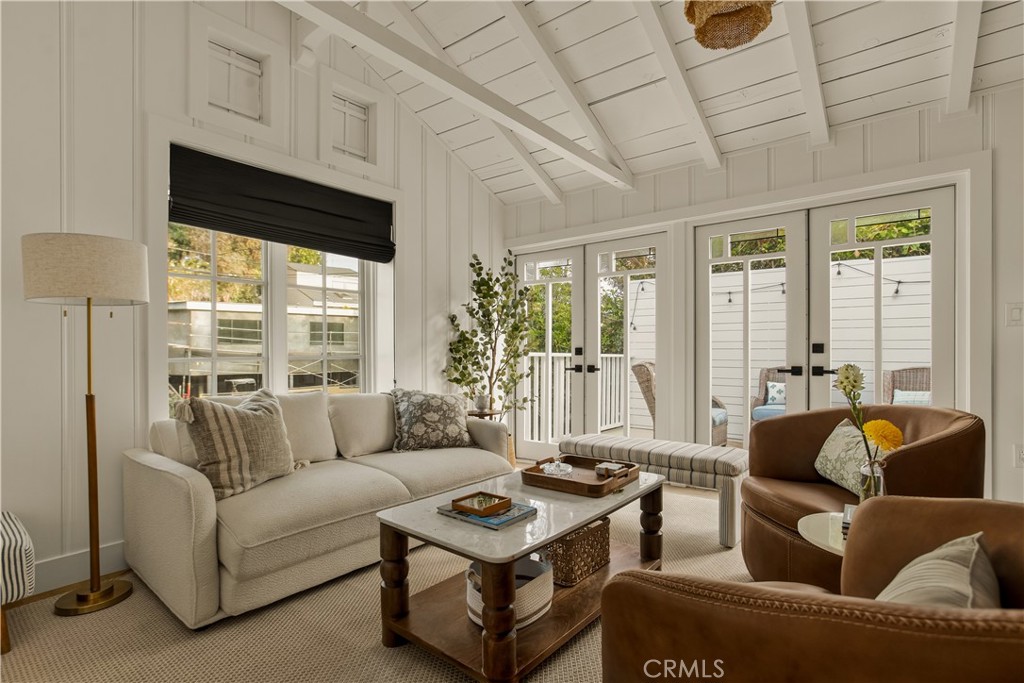 740 Browncroft Drive, Laguna Beach CA 92651 - photo 22