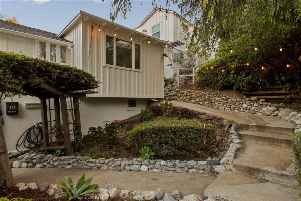 740 Browncroft Drive, Laguna Beach CA 92651 - photo 34