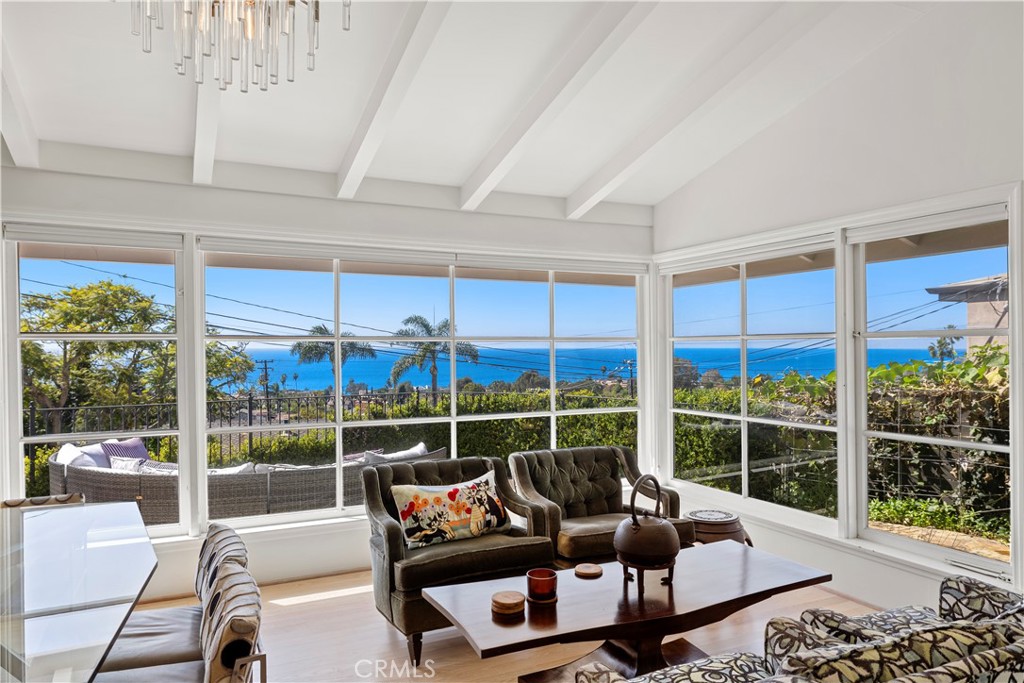 744 Oak, Laguna Beach CA 92651 - photo 2