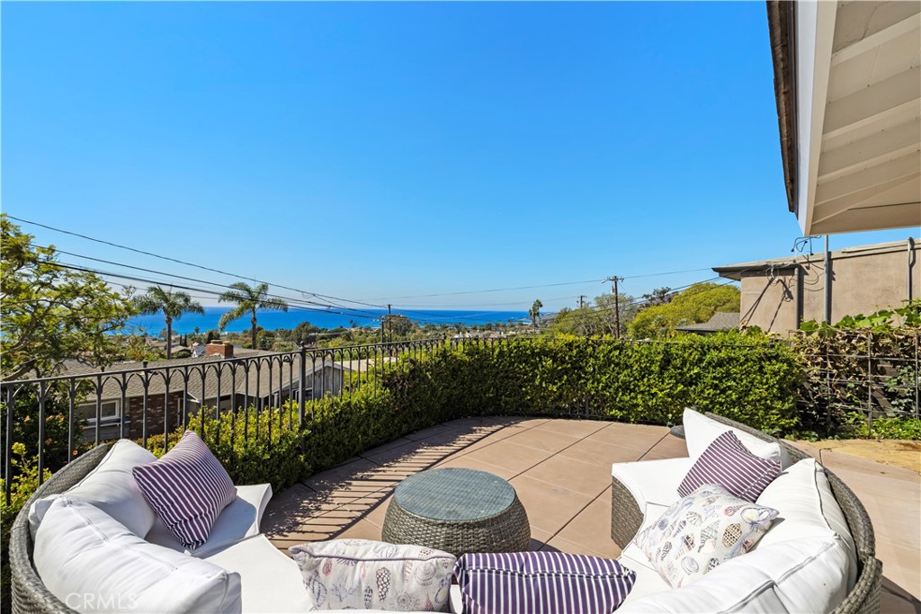 744 Oak, Laguna Beach CA 92651 - photo 9