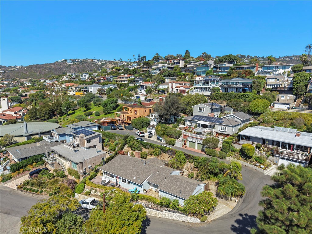 744 Oak, Laguna Beach CA 92651 - photo 27