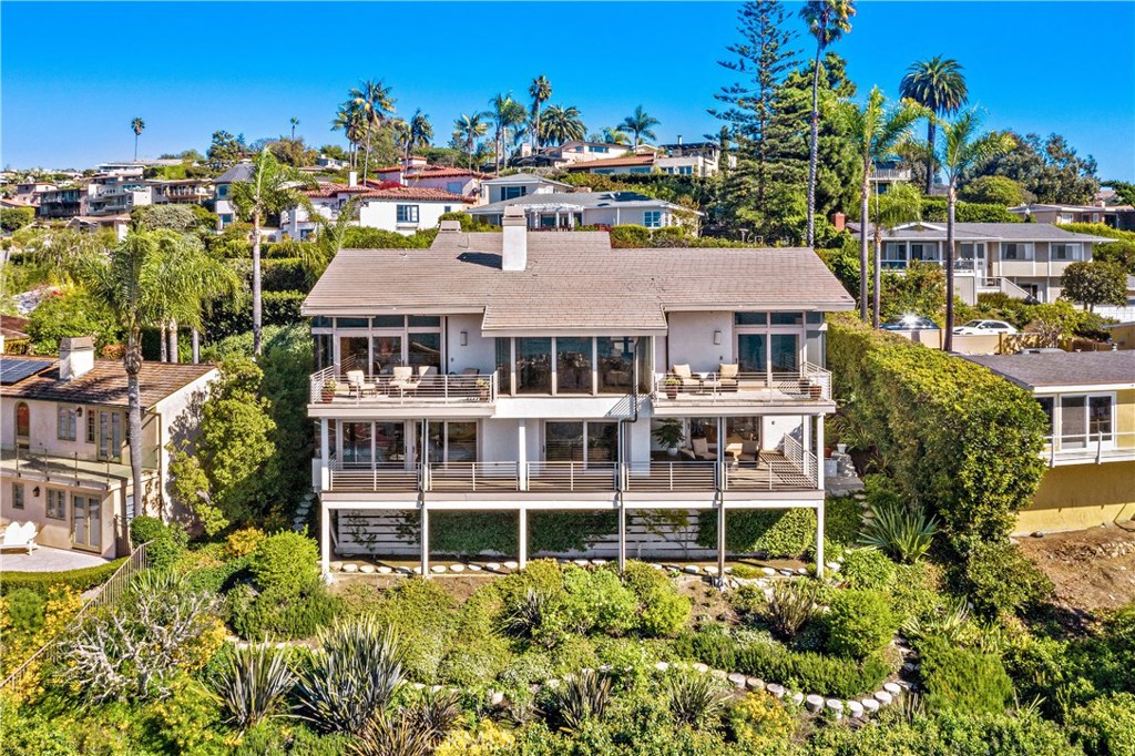 747 Bayview Place, Laguna Beach CA 92651 - photo 1