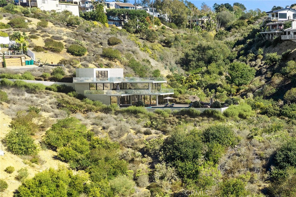 Rendering to show potential location of a home with access from Alisos Avenue. - 749 Marlin Drive, Laguna Beach CA 92651 - photo 7