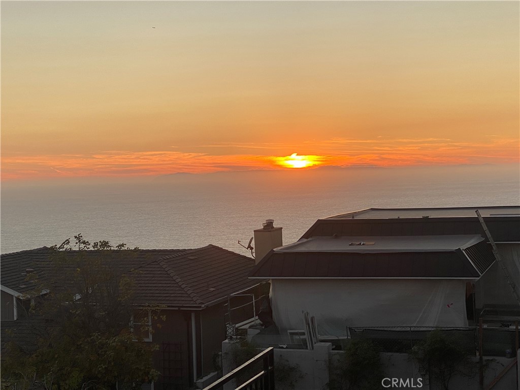 750 Bolsana Drive, Laguna Beach CA 92651 - photo 16