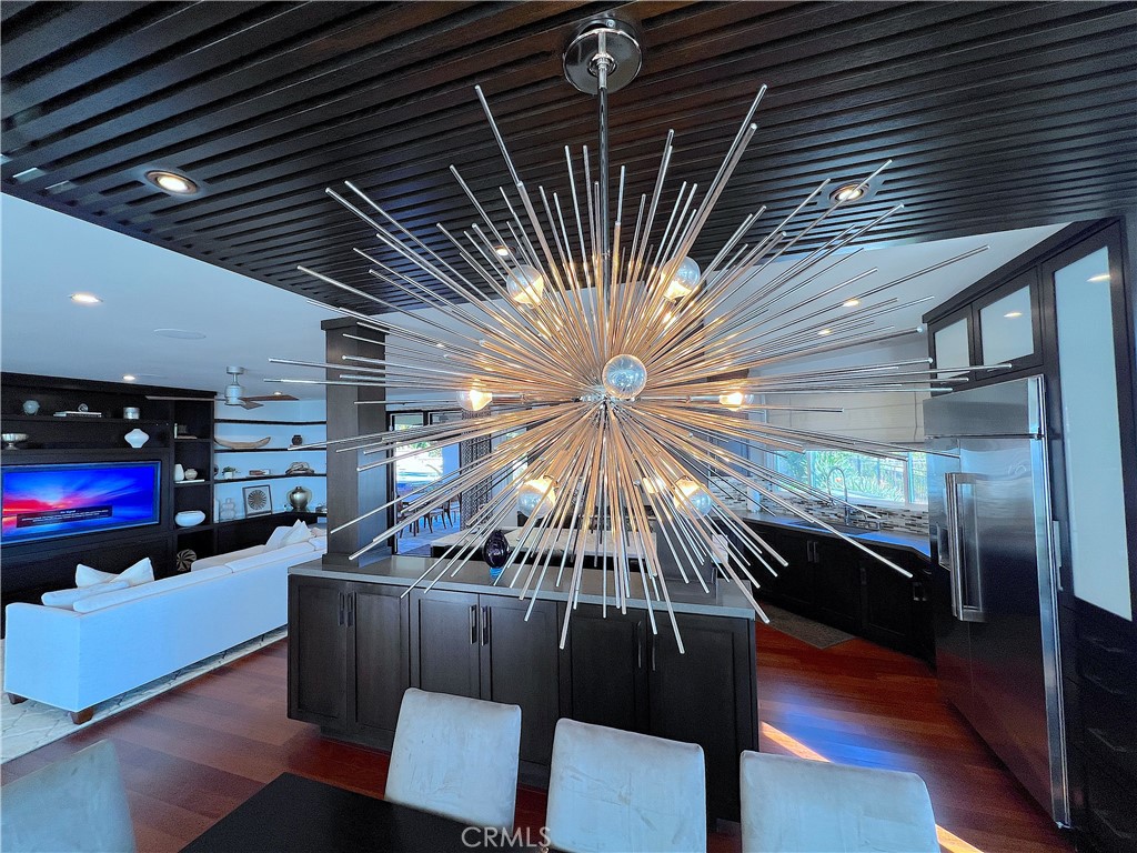 Dining room. - 750 Bolsana Drive, Laguna Beach CA 92651 - photo 24