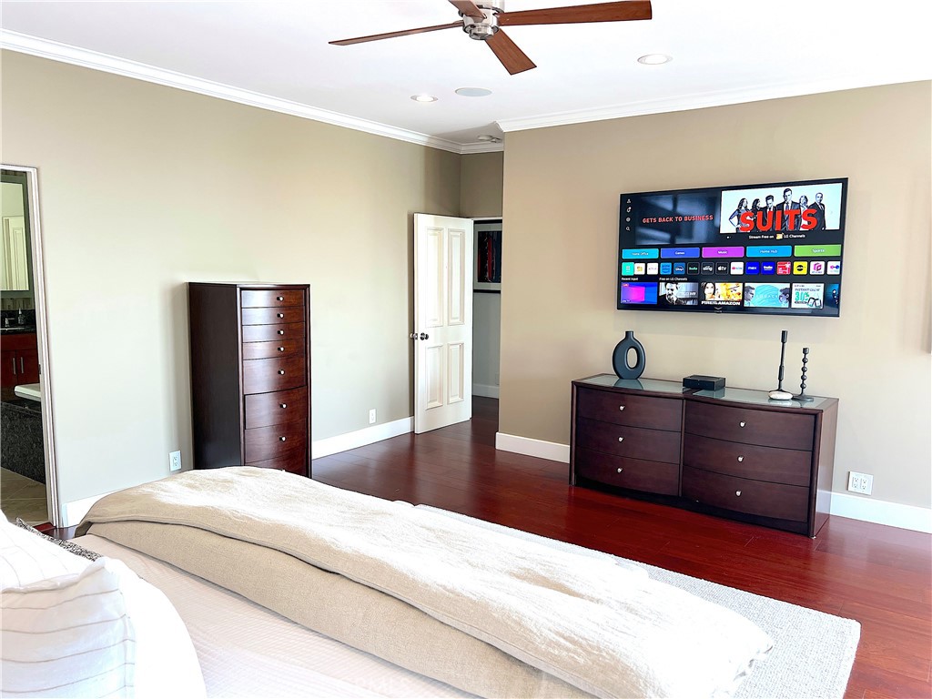 Spacious primary bedroom with smart TV. - 750 Bolsana Drive, Laguna Beach CA 92651 - photo 33