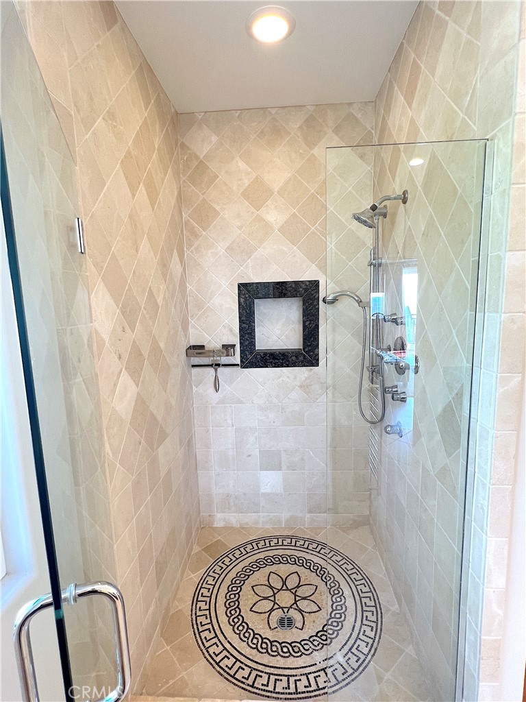 750 Bolsana Drive, Laguna Beach CA 92651 - photo 36