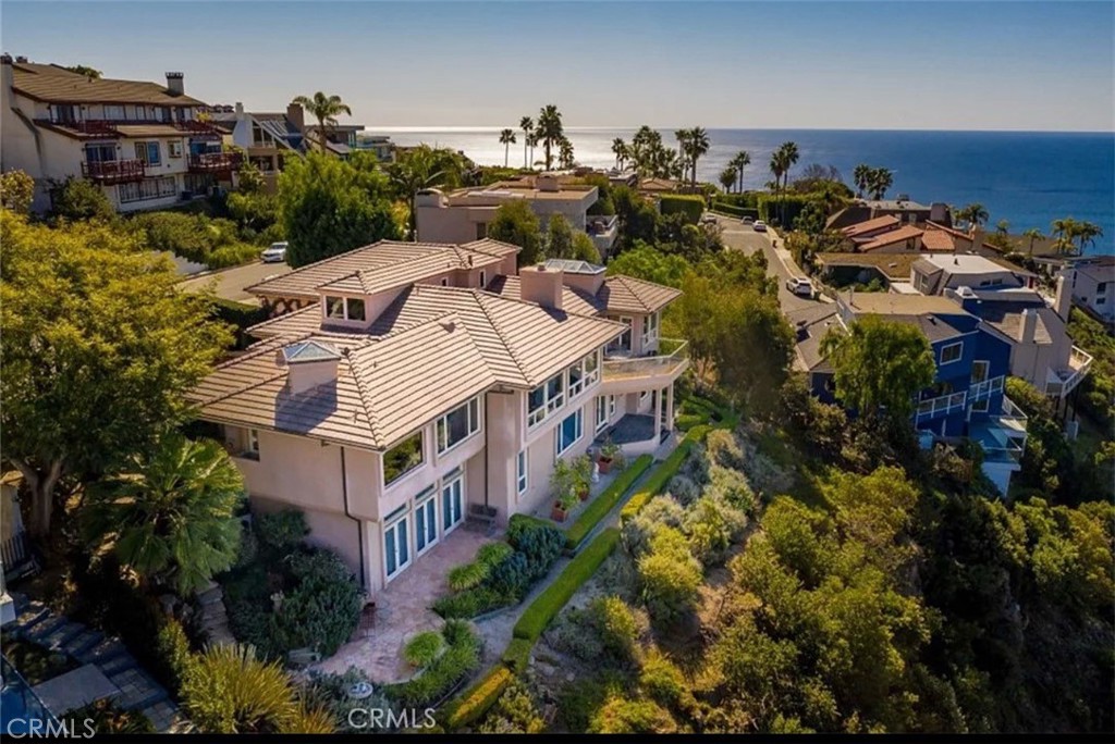 755 Pelican Drive, Laguna Beach CA 92651 - photo 1