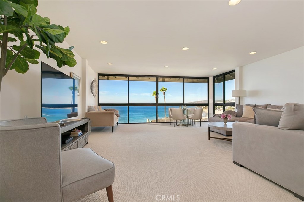76 Blue Lagoon, Laguna Beach CA 92651 - photo 1