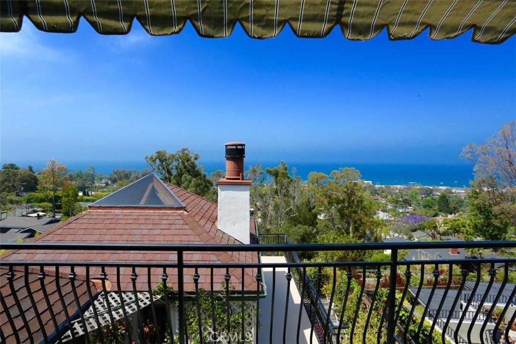 760 Rembrandt Drive Studio, Laguna Beach CA 92651 - photo 1