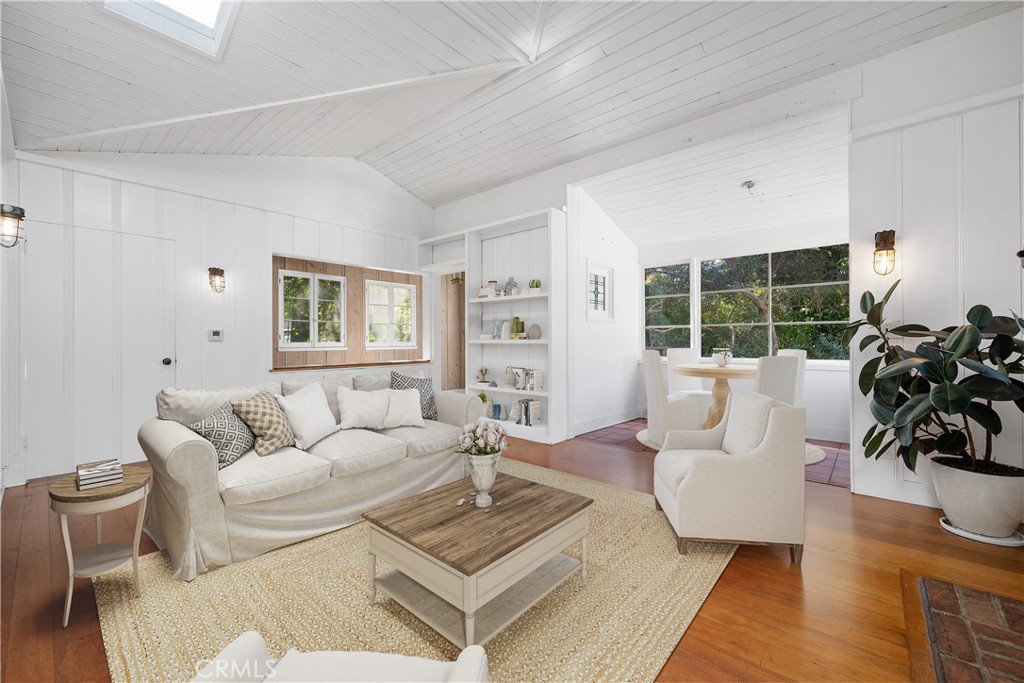 761 Wilson, Laguna Beach CA 92651 - photo 4