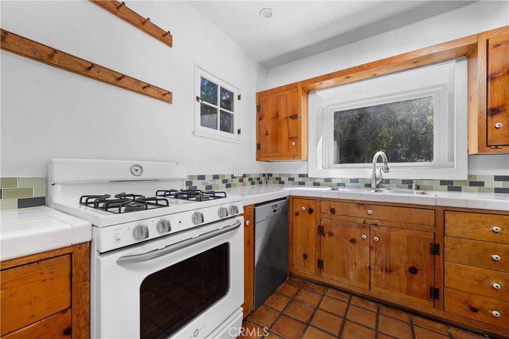 761 Wilson, Laguna Beach CA 92651 - photo 7