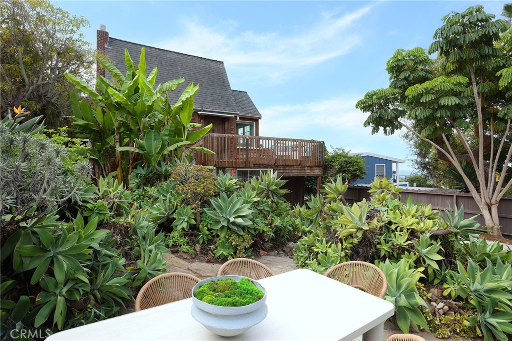 769 Manzanita Drive, Laguna Beach CA 92651 - photo 3