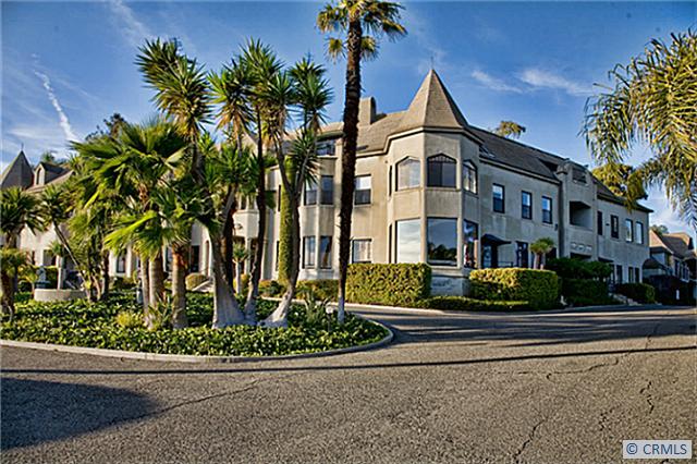 Pyne Castle exterior - 770 HILLCREST Drive 10, Laguna Beach CA 92651 - photo 1