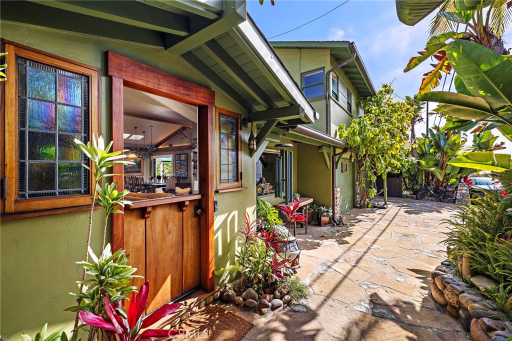 773 Saint Ann's, Laguna Beach CA 92651 - photo 3