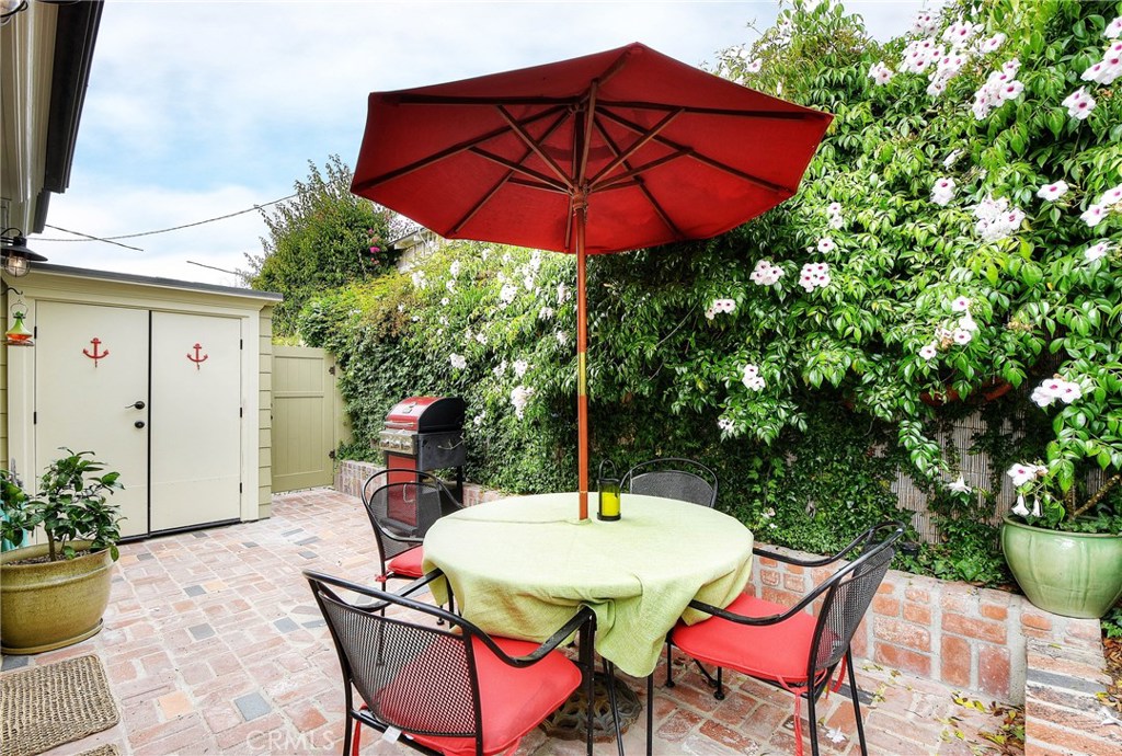 782 Catalina, Laguna Beach CA 92651 - photo 1