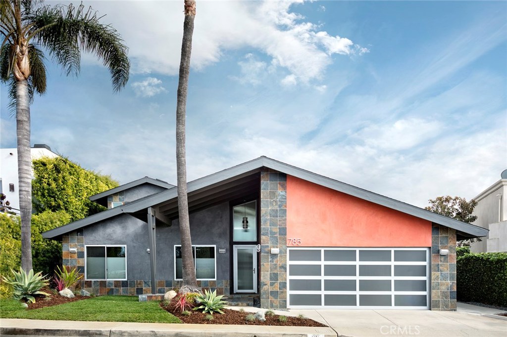 785 Barracuda Way, Laguna Beach CA 92651 - photo 1