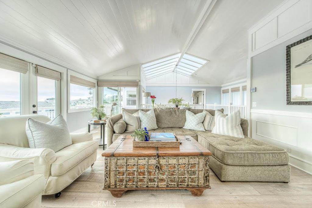 READY FOR MOVE IN! - 786 Bolsana Drive, Laguna Beach CA 92651 - photo 1