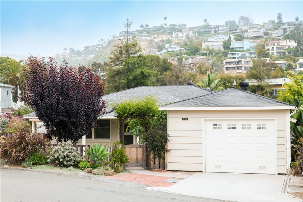 795 Saint Anns Drive, Laguna Beach CA 92651 - photo 1