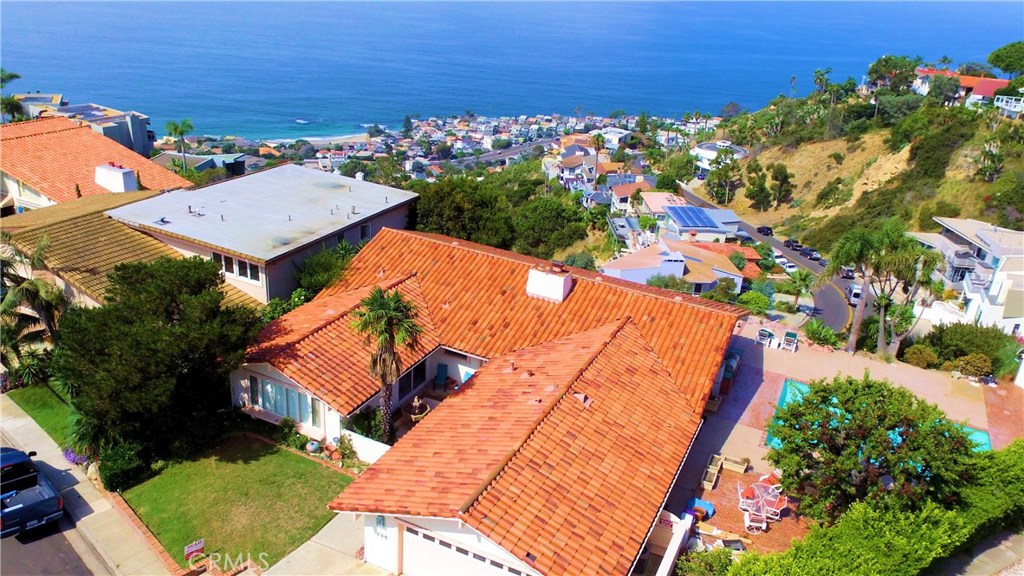 796 Nyes Place, Laguna Beach CA 92651 - photo 1