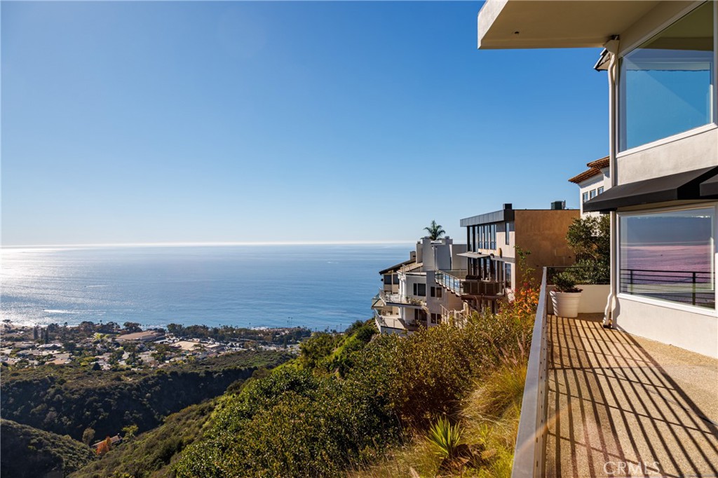 797 Nyes, Laguna Beach CA 92651 - photo 1