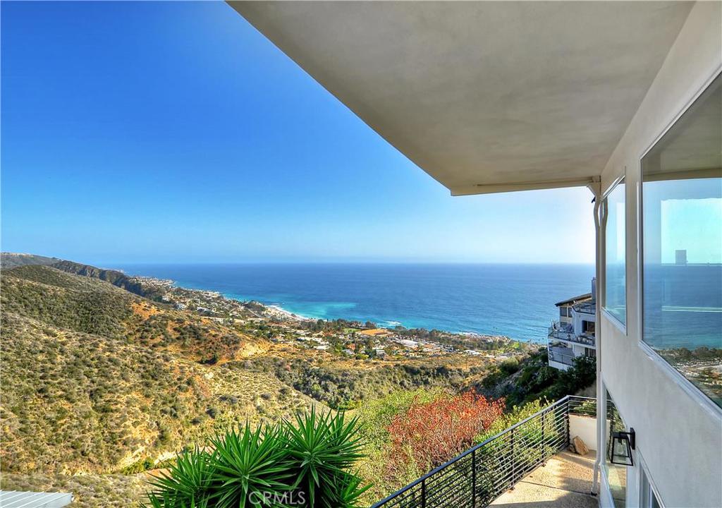 797 Nyes Place, Laguna Beach CA 92651 - photo 1