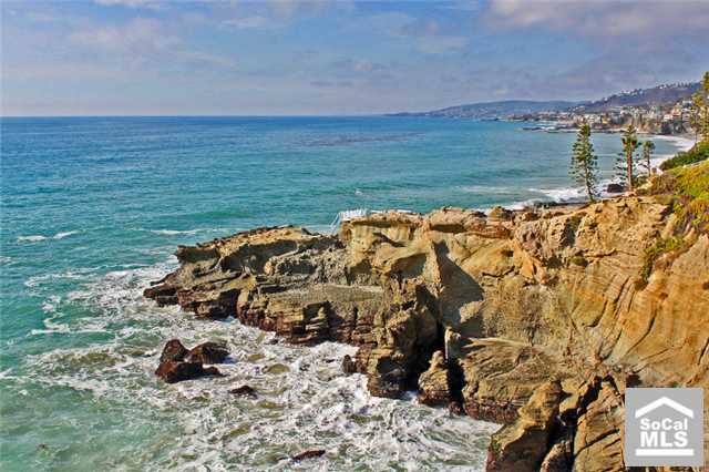 8 N LA SENDA Drive, Laguna Beach CA 92651 - photo 1