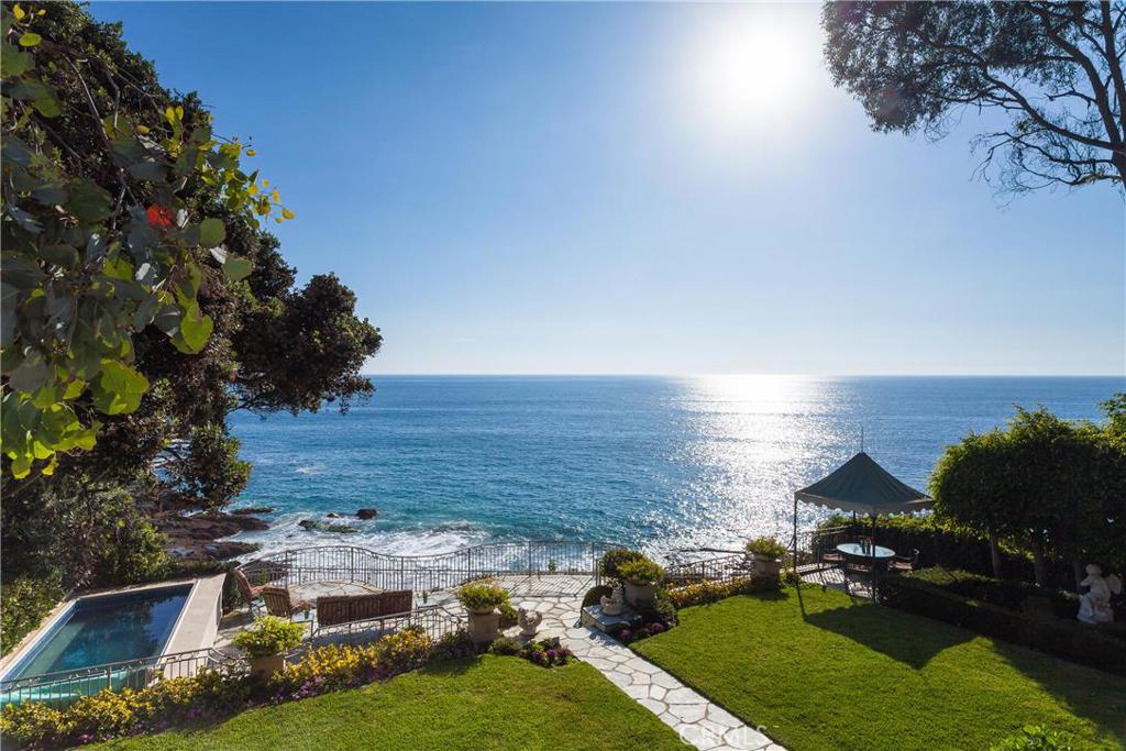 8 Rockledge Road, Laguna Beach CA 92651 - photo 1