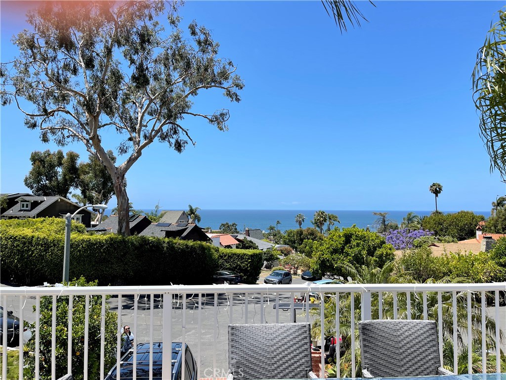 800 La Vista Drive, Laguna Beach CA 92651 - photo 1